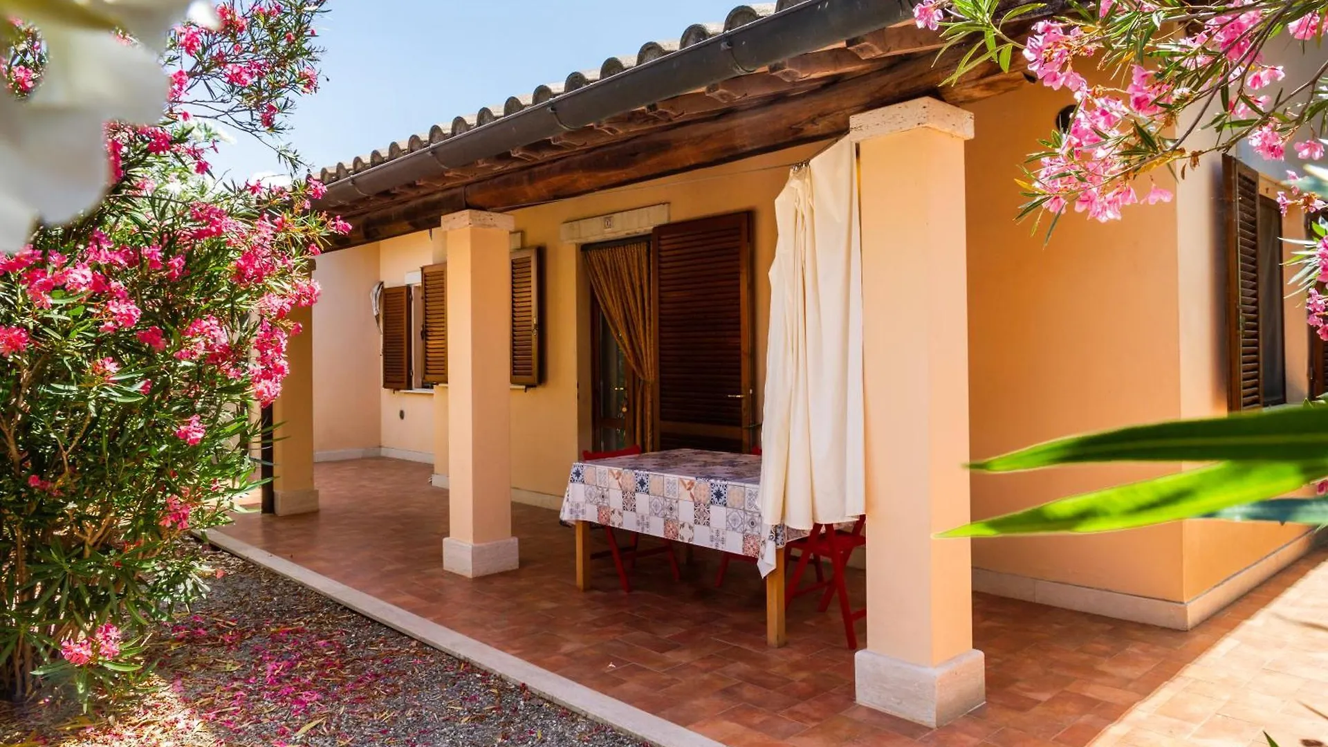 Bilo Iris Villa Marina di Grosseto Italy